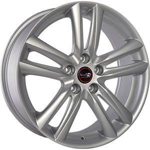 Replica KI23 7x17 5x114.3 ET 46 Dia 67.1 Silver