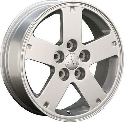 Replica MI32 6.5x16 5x114.3 ET 38 Dia 67.1 silver