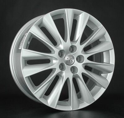 Replica NS160 7.5x18 5x114.3 ET 50 Dia 66.1 silver