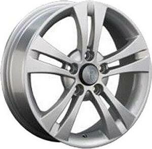 Replica V31 7.5x18 5x108 ET 49 Dia 67.1 silver