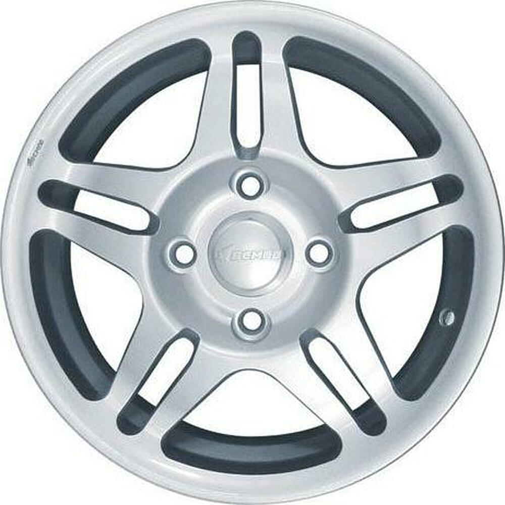 Всмпо Фантазия 5.5x14 4x100 ET 35 Dia 72.6 silver